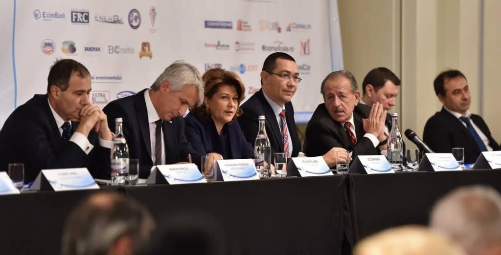 Victor Ponta, candidat la Președinția României, vrea tablete pentru elevi, cu susținerea lui Eugen Teodorovici