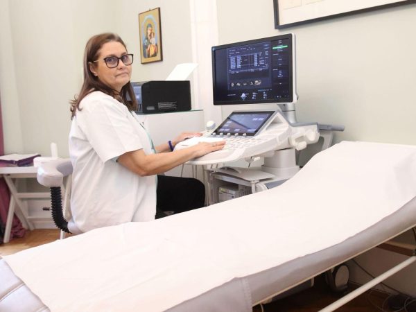 Testul Papanicolau doare? Cele mai frecvente întrebări și răspunsuri oferite de Dr. Lorena Turculeț
